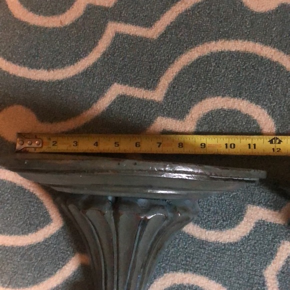 Two small wooden shelves - Picture 2 of 4